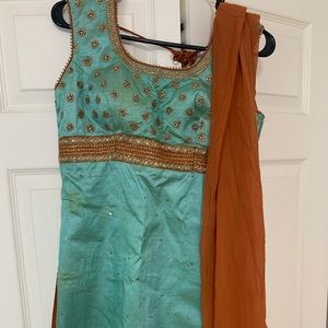 Indian outfit